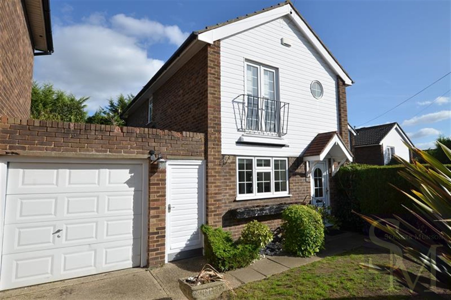 Alderton Rise, Loughton IG10 Spencer Munson Property Services