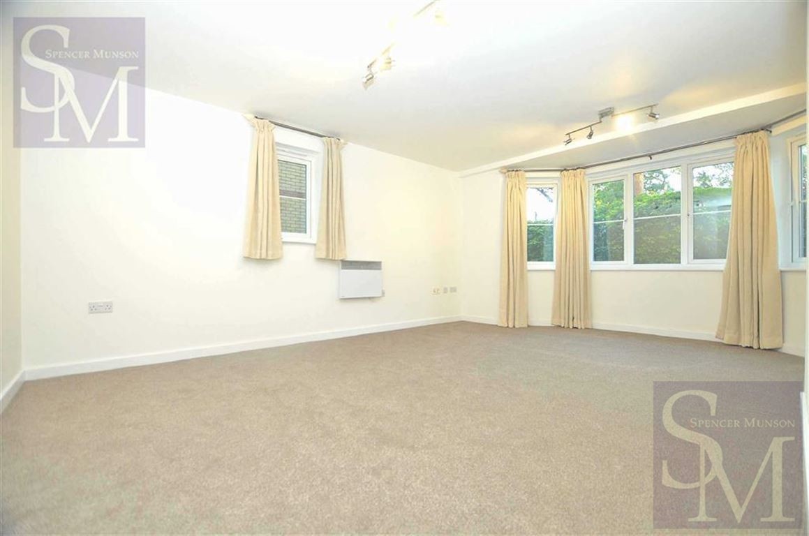 Alveston Square, South Woodford Spencer Munson Property Services