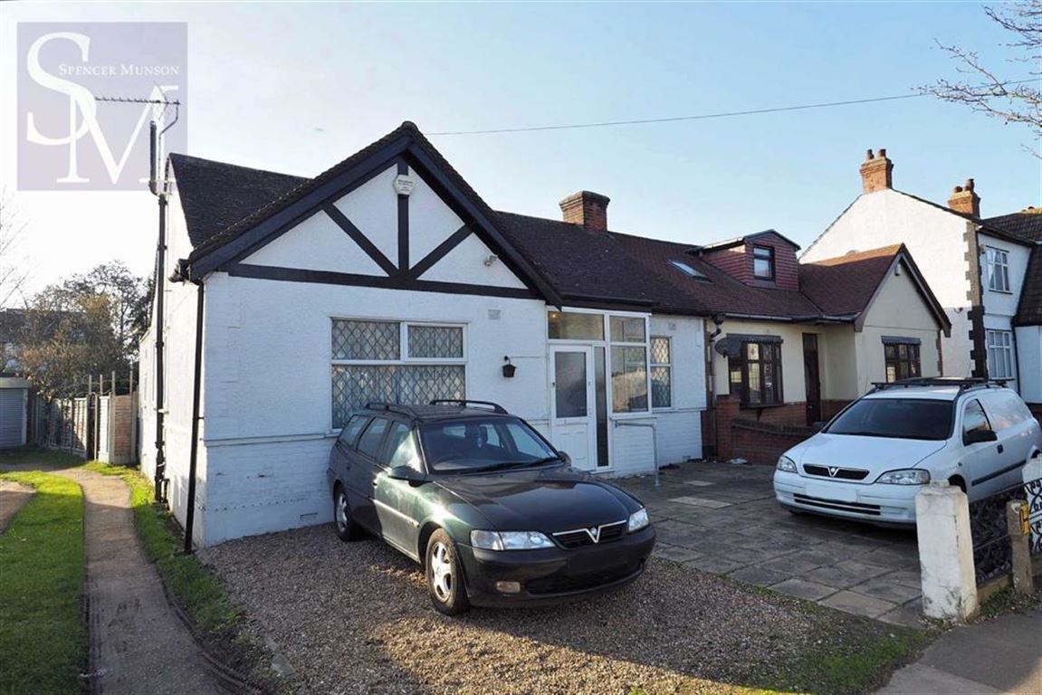 Gardens, Redbridge, Essex Spencer Munson Property Services