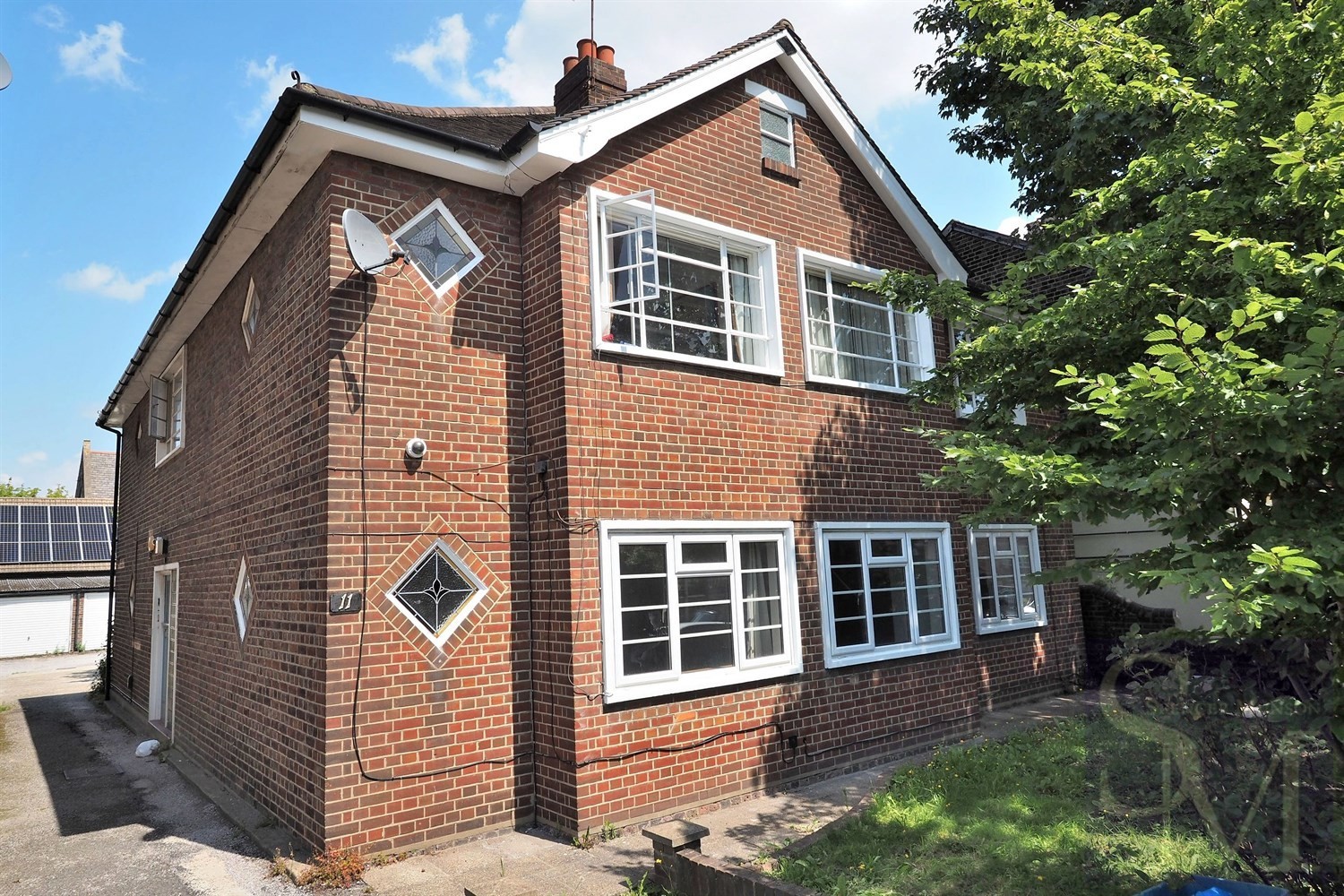 Chelmsford Road, South Woodford E18 Spencer Munson Property Services