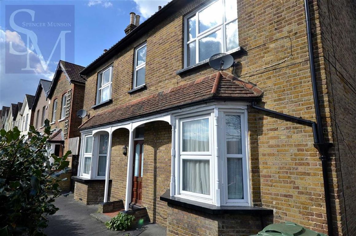 Chelmsford Road, South Woodford, London Spencer Munson Property Services