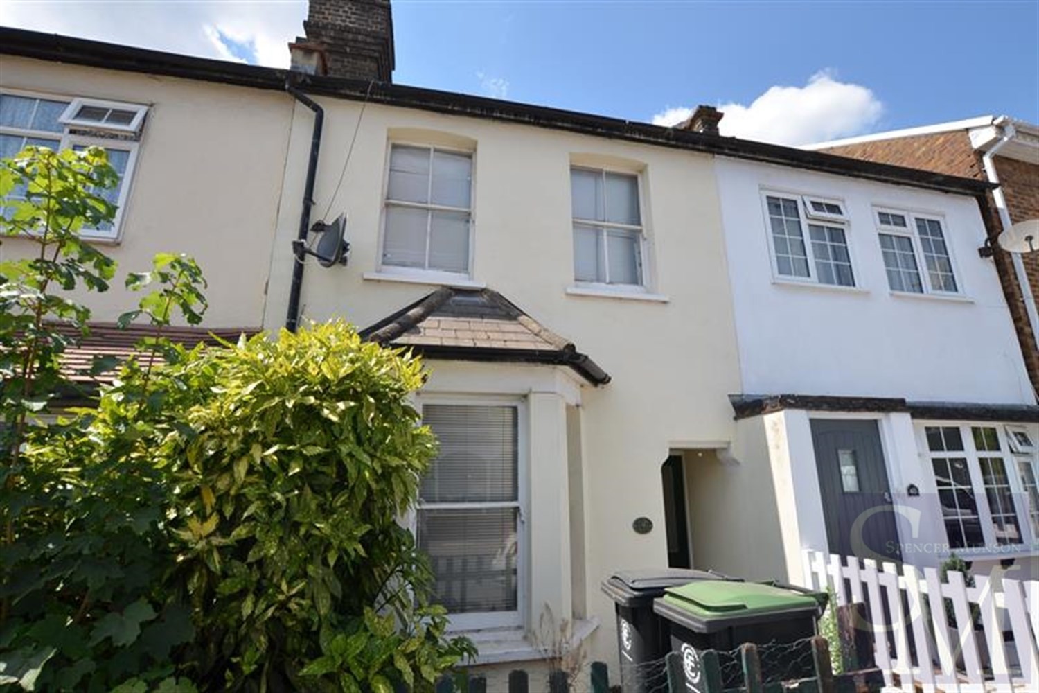 Forest Road, Loughton IG10 Spencer Munson Property Services