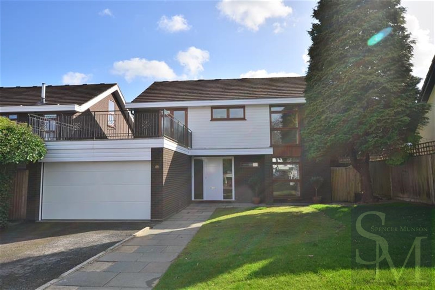 Forest View Road, Loughton, IG10 Spencer Munson Property Services