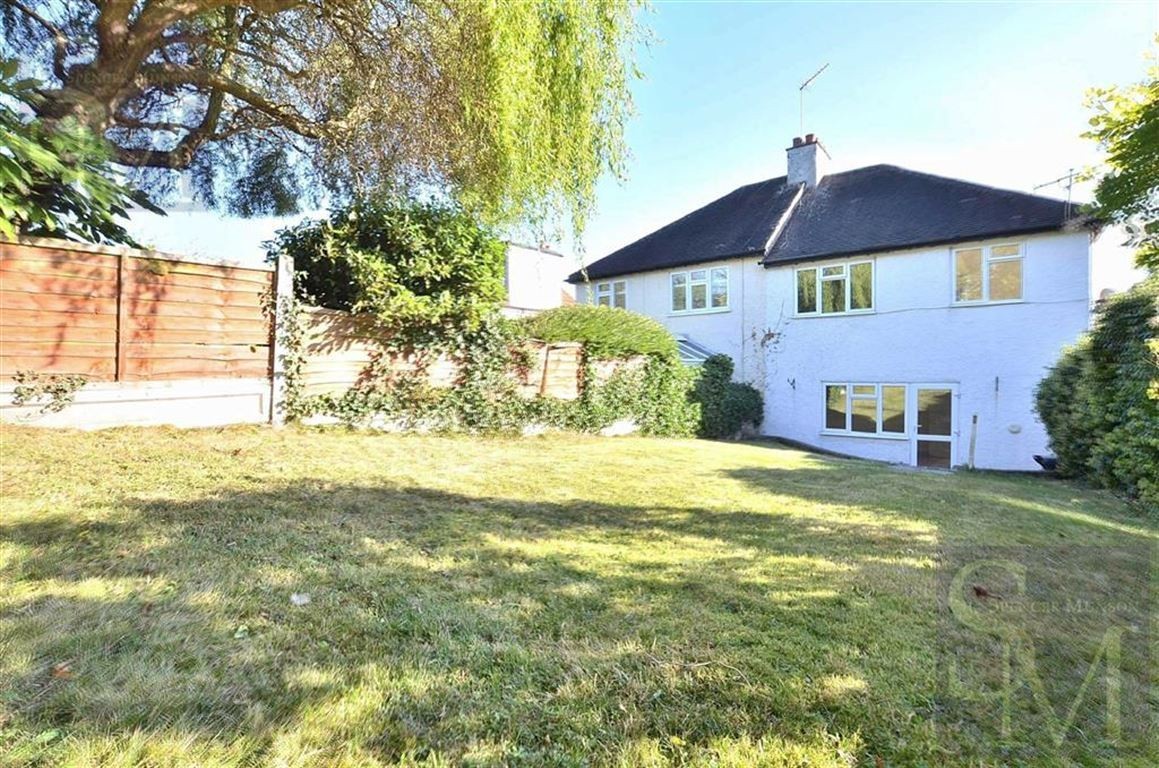 High Beech Road, Loughton, Essex Spencer Munson Property Services