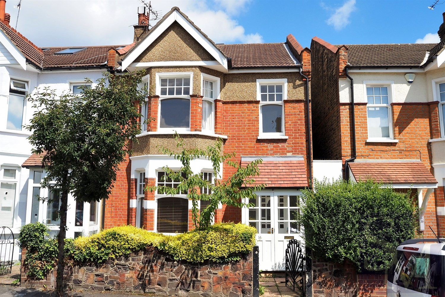 Orford Road, South Woodford E18 Spencer Munson Property Services