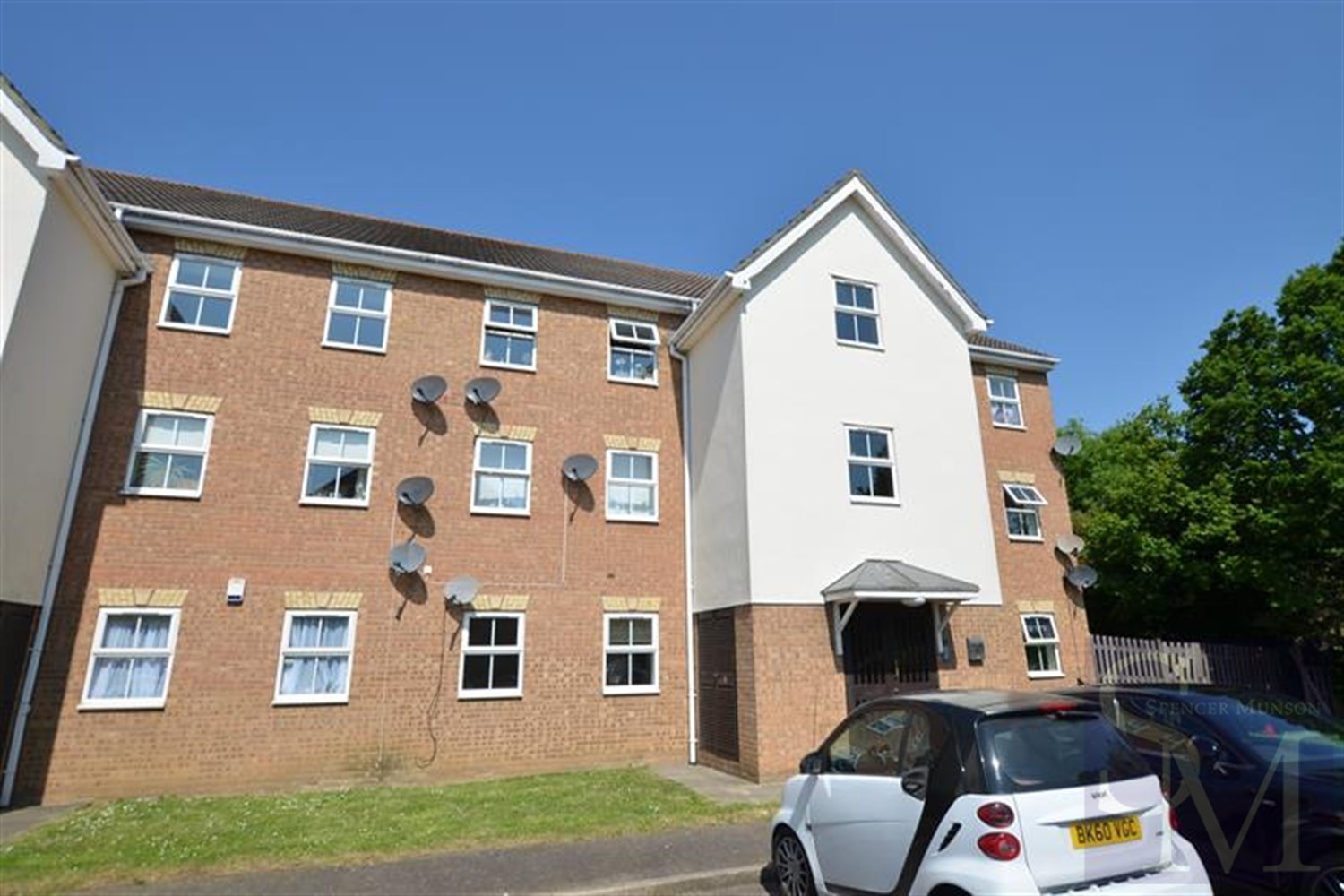 Osprey Road, Waltham Abbey, EN9 Spencer Munson Property Services