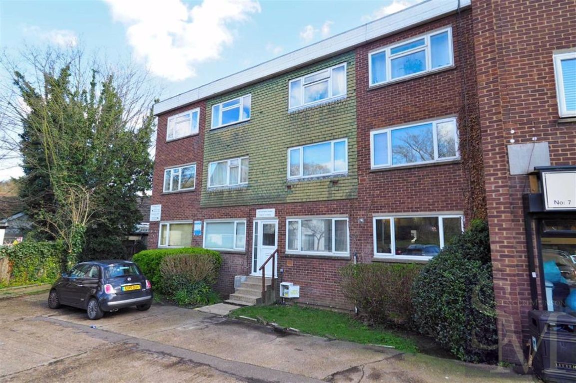 Petersen Court, Loughton, Essex Spencer Munson Property Services