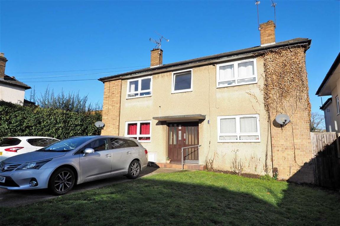 Princes Road, Buckhurst Hill, Essex Spencer Munson Property Services