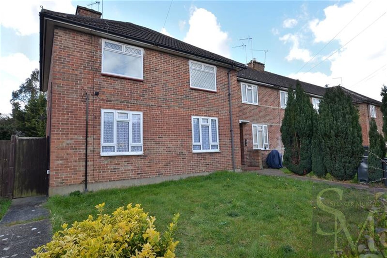 Torrington Drive, Loughton IG10 Spencer Munson Property Services