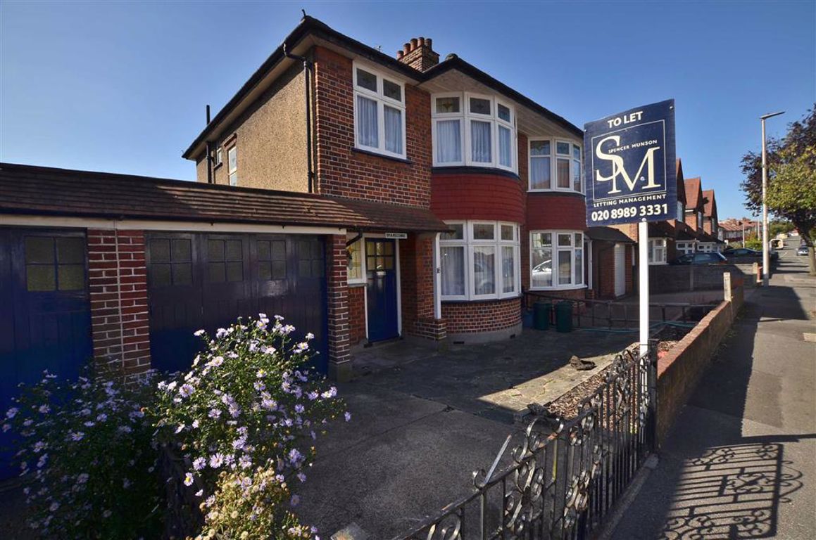 Warley Road, Woodford Green Spencer Munson Property Services