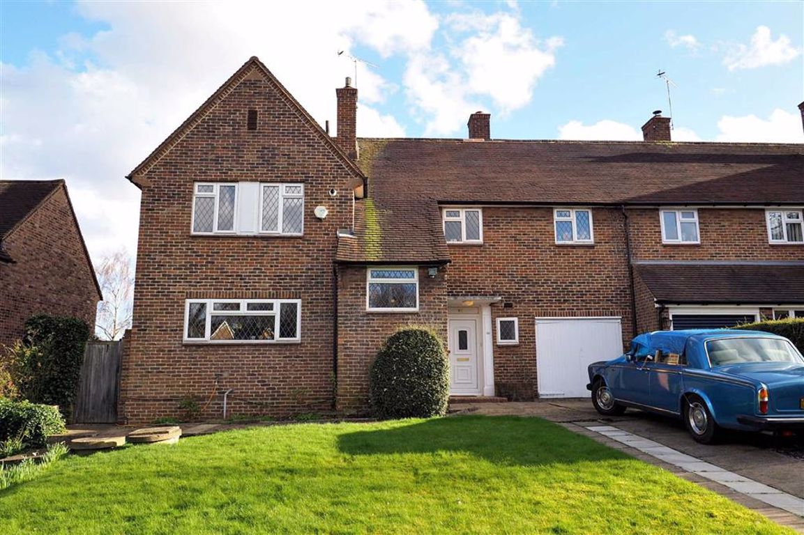 Wellfields, Loughton, Essex Spencer Munson Property Services