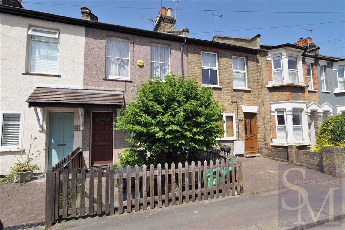 West Grove, Woodford Green, Essex Spencer Munson Property Services