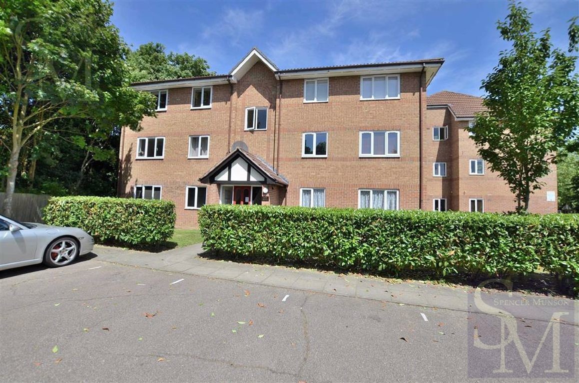 Woodland Grove, Epping Spencer Munson Property Services