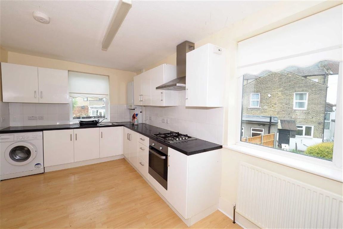 Glenthorne Road, Walthamstow Spencer Munson Property Services