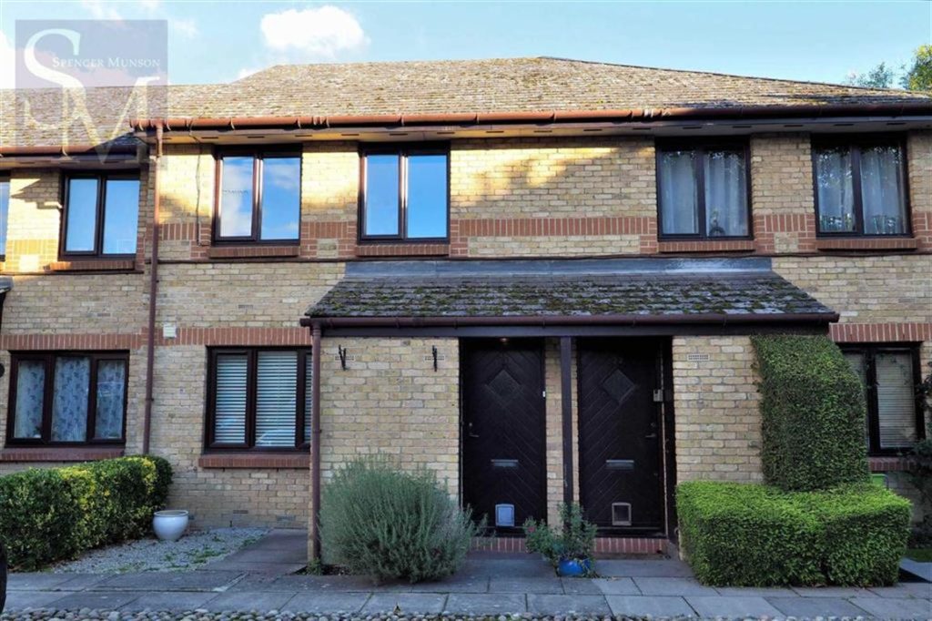 Maple Gate, Loughton, Essex Spencer Munson Property Services