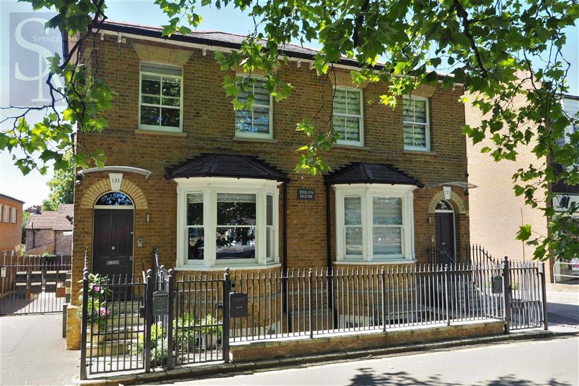 123a, High Street, Epping, Essex Spencer Munson Property Services