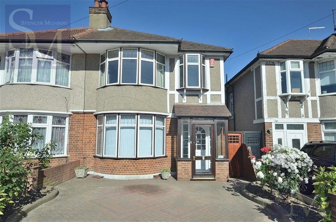 Grenville Gardens, Woodford Green, Essex Spencer Munson Property Services