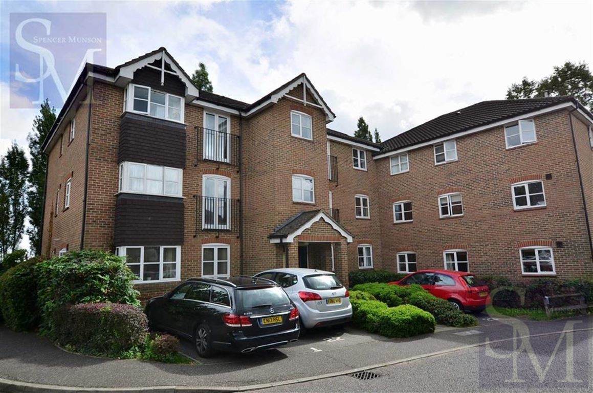 Bryony Close, Loughton Spencer Munson Property Services