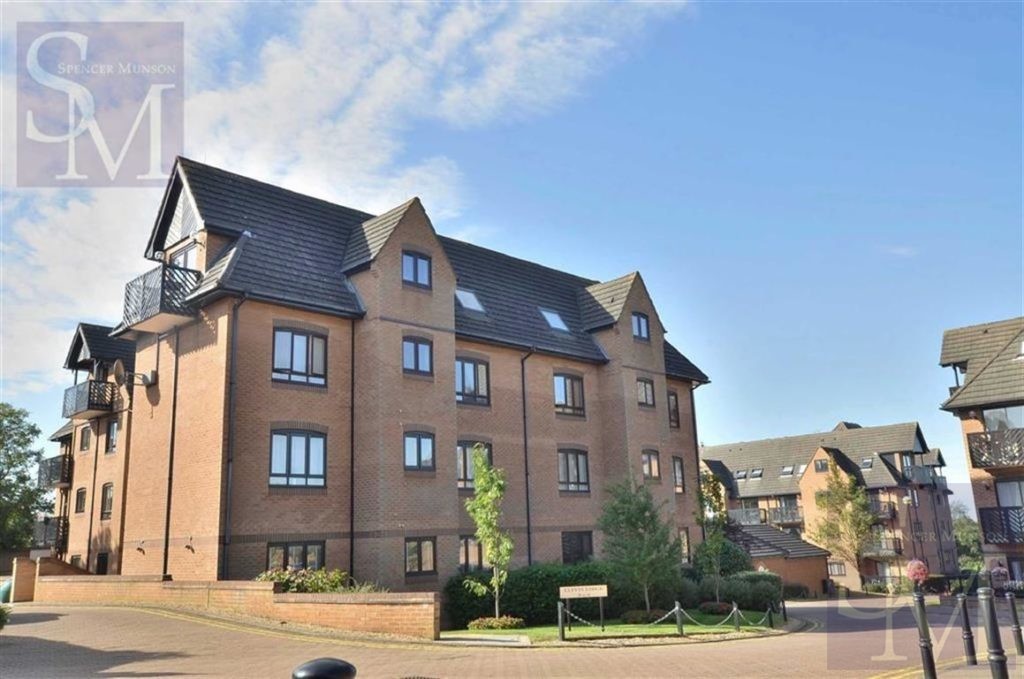 Boleyn Court, Buckhurst Hill, Essex Spencer Munson Property Services