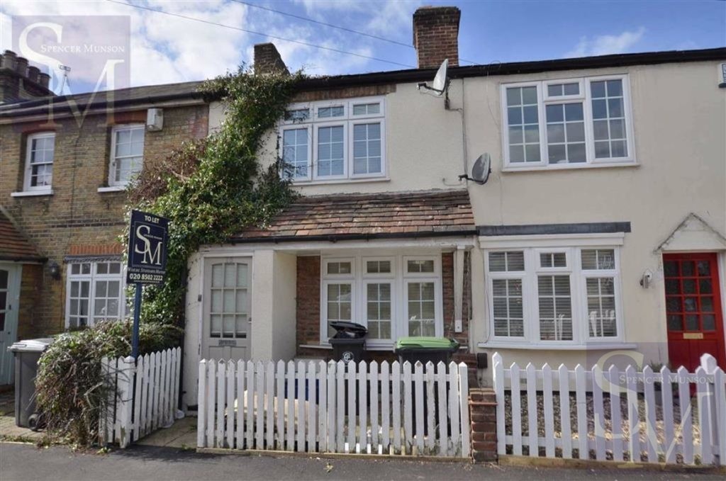 Forest Road, Loughton, Essex Spencer Munson Property Services