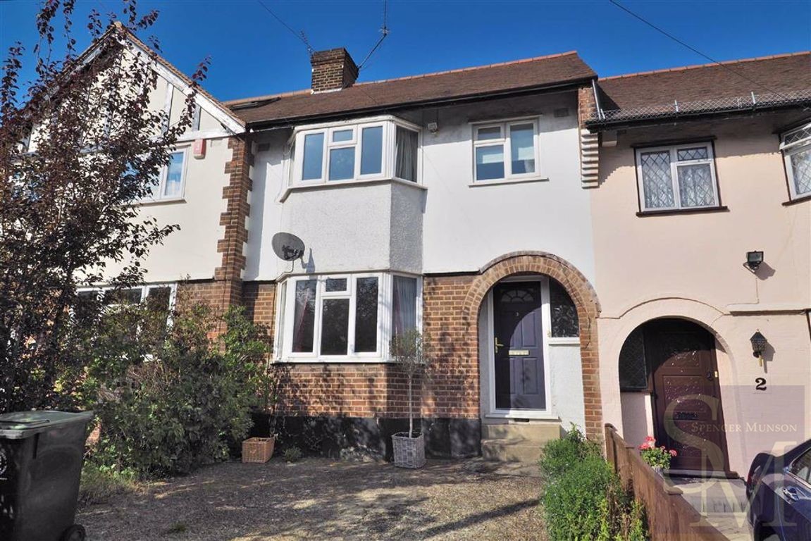 Holly Close, Buckhurst Hill, Essex Spencer Munson Property Services