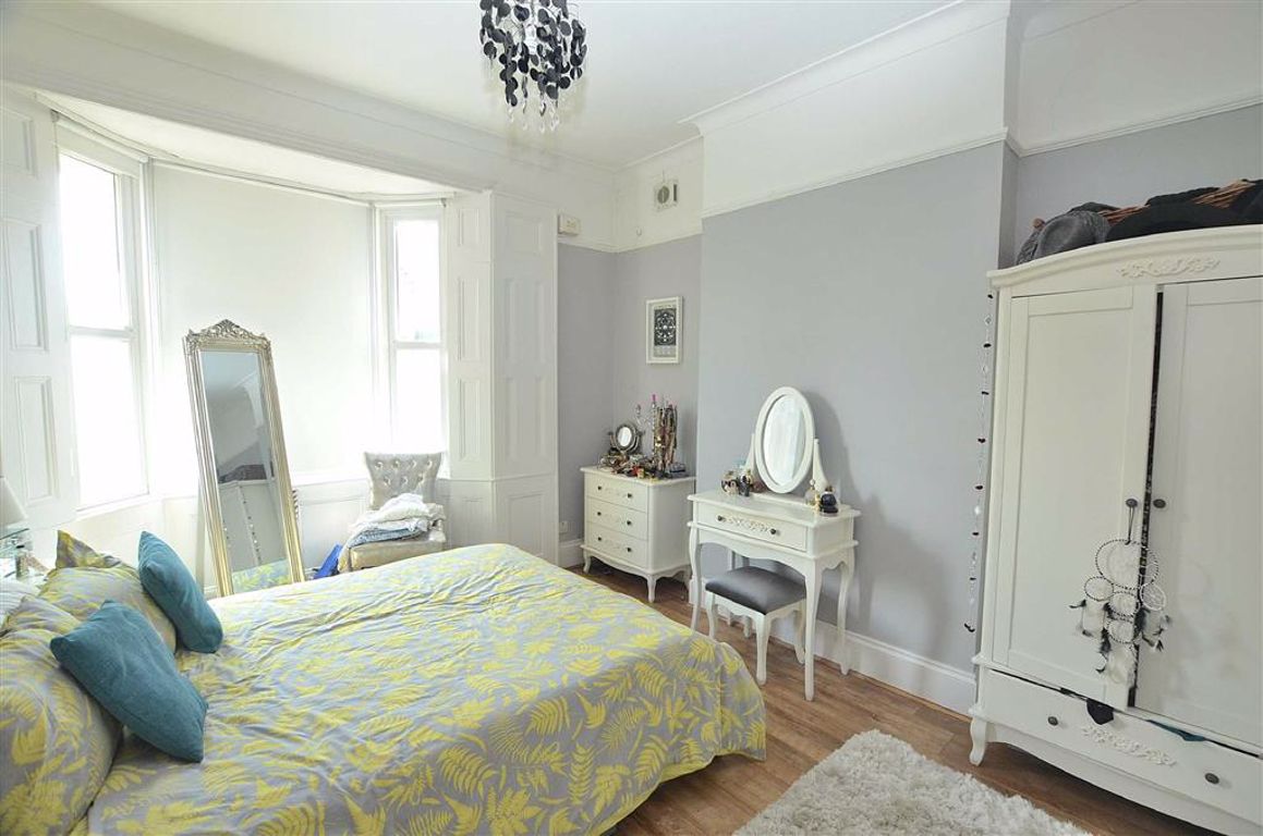 Chelmsford Road, South Woodford, London Spencer Munson Property Services