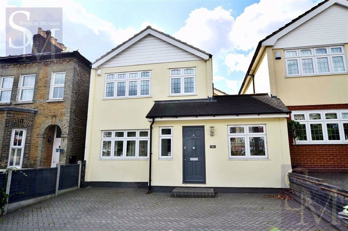 Palmerston Road, Buckhurst Hill, Essex Spencer Munson Property Services