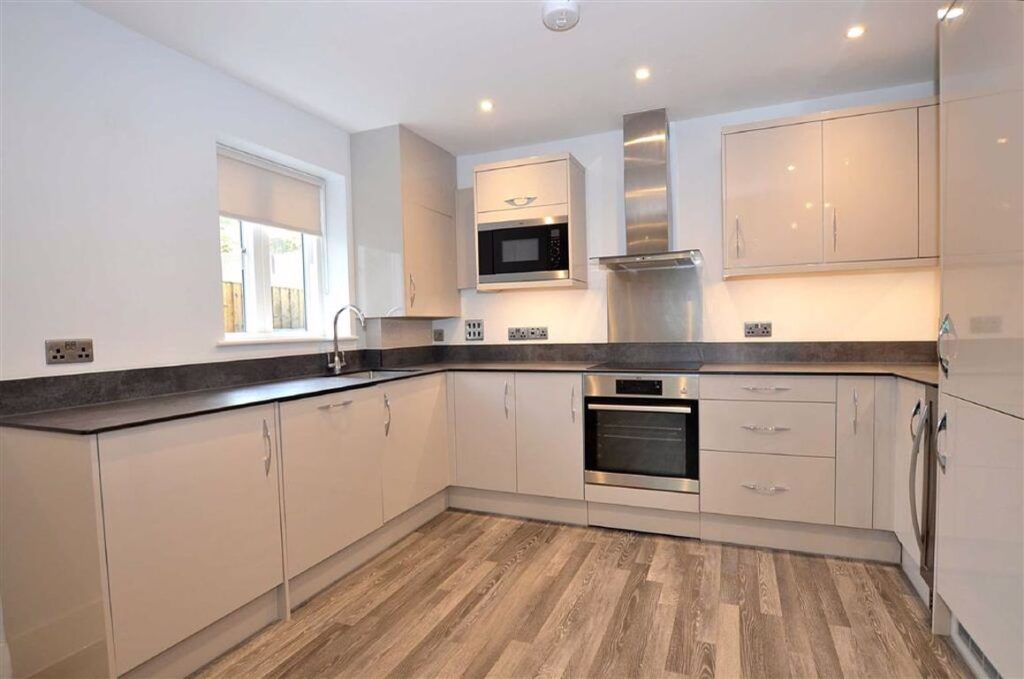 Gates Corner Close, South Woodford Spencer Munson Property Services