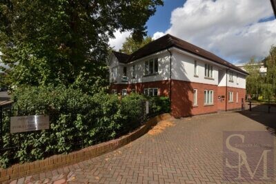 Hillcrest Road, South Woodford, E18