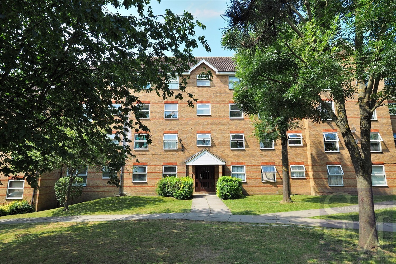 Cassis Court, Chigwell Lane, Loughton IG10 Spencer Munson Property