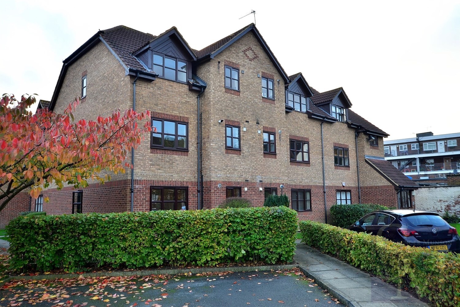 Milliners Court, Loughton IG10 Spencer Munson Property Services