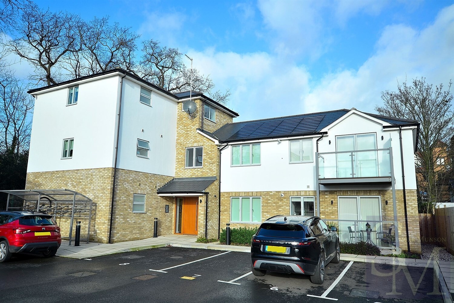 Grove Road, South Woodford E18 Spencer Munson Property Services