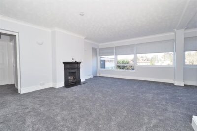 St Winifreds Close, Chigwell IG7