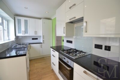 Green Glade, Theydon Bois, CM16