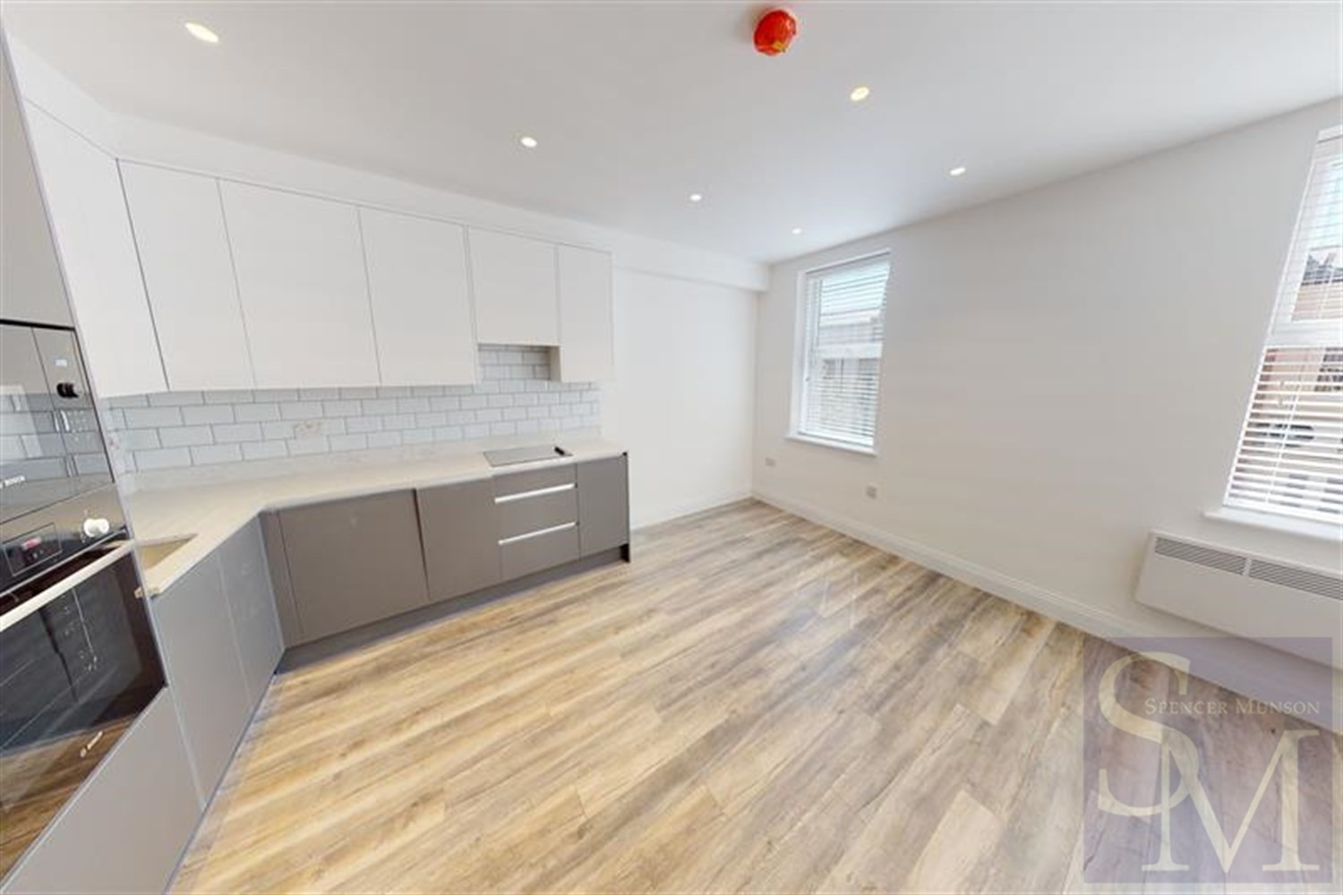 Platinum House, South Woodford, E18 Spencer Munson Property Services