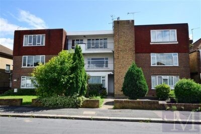 Warren Road, North Chingford, E4