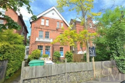Hermon Hill Wanstead , E11