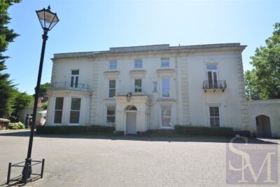 Buckhurst Hill House, Queens Road, Buckhurst Hill IG9