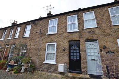 Albert Terrace, Buckhurst Hill IG9