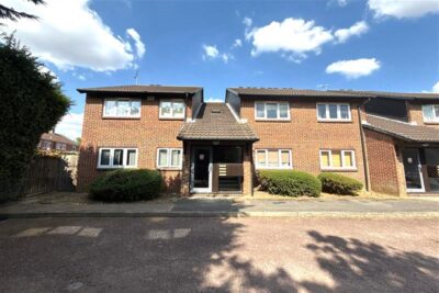 Hereward Green, Loughton, IG10