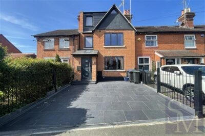 Smarts Lane, Loughton, IG10