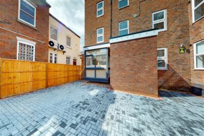 Platinum House, South Woodford, E18