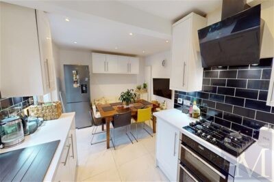 Princes Road, Buckhurst Hill, IG9