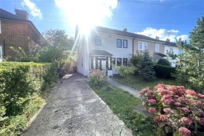 Chester Road, Loughton, IG10