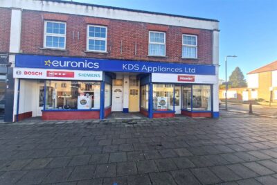 Beehive Lane, Ilford, IG1