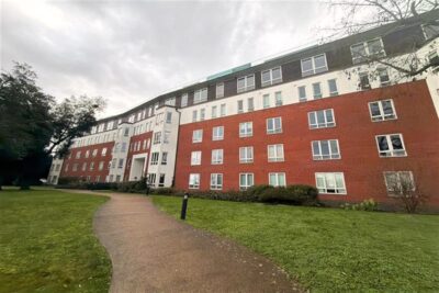 Regency Court, High Road, London, E18