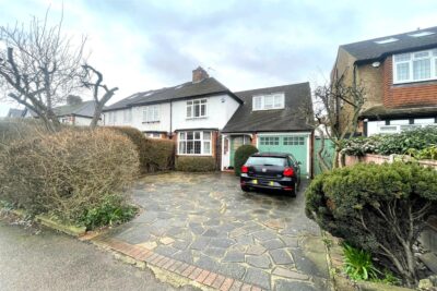 Palmerston Road, Buckhurst Hill, IG9