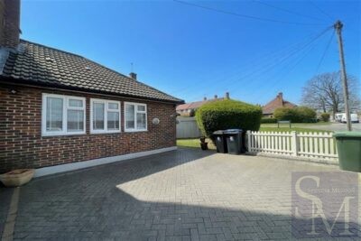 Sandford Avenue, Loughton, IG10