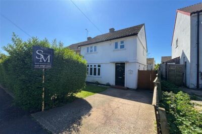 Montgomery Crescent, Romford, RM3