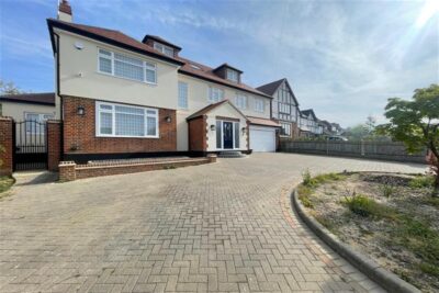 Tycehurst Hill, Loughton, IG10